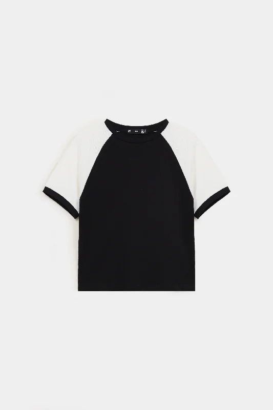 Ringer Cropped T-shirt with Raglan Sleeves