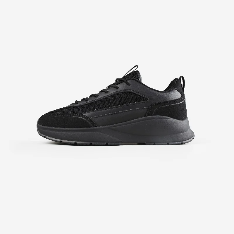 Premium Tech Runner | Black