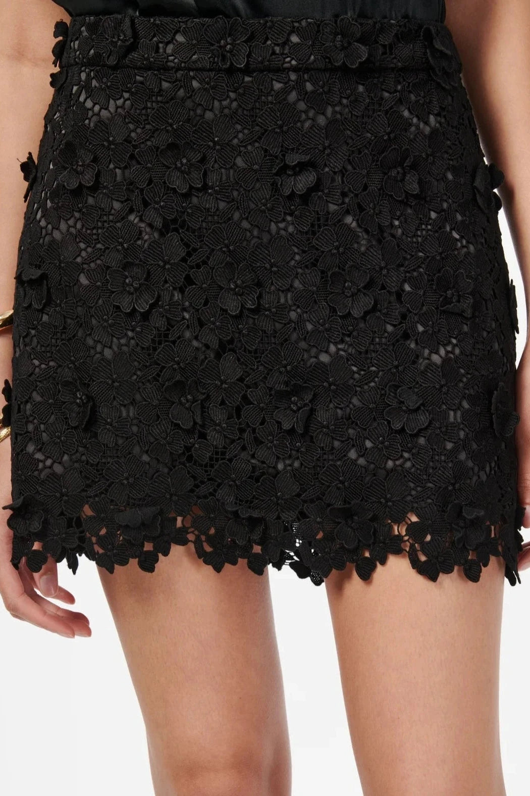 ILIMA LACE SKIRT